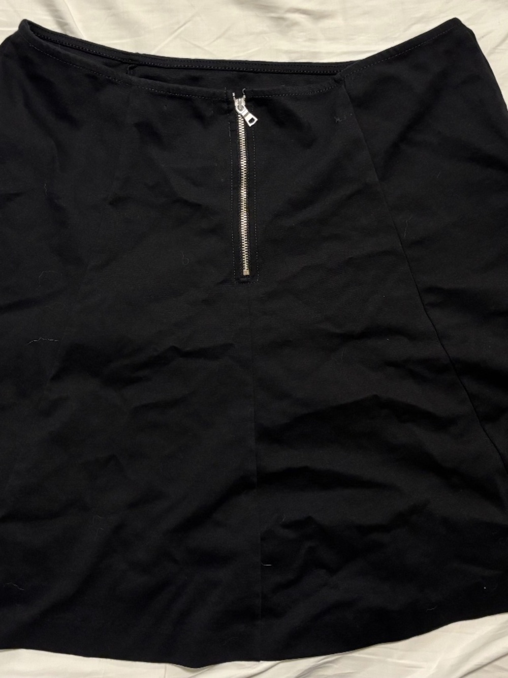 GAP Black Flared Knee-Length Skirt Size XL Like New
